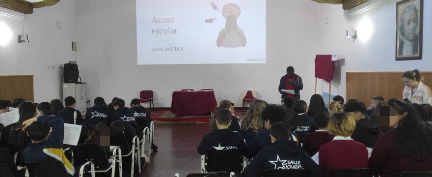 Taller de acoso escolar en el Colegio La Salle Felipe Benito