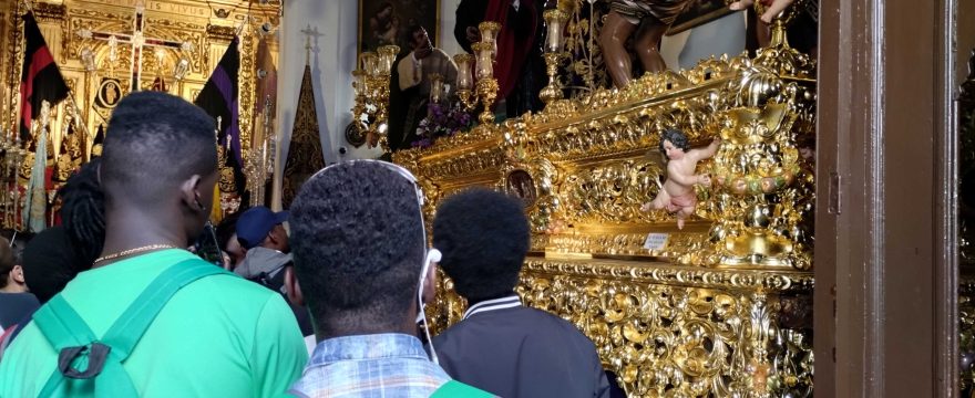 Paseo por las tradiciones sevillanas. La Semana Santa